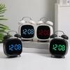 Светодиодные часы Цифровой будильник Отображение даты и температуры Голосовое управление Громкий звук Регулируемая яркость 12/24-часовой формат Повтор Настольные часы