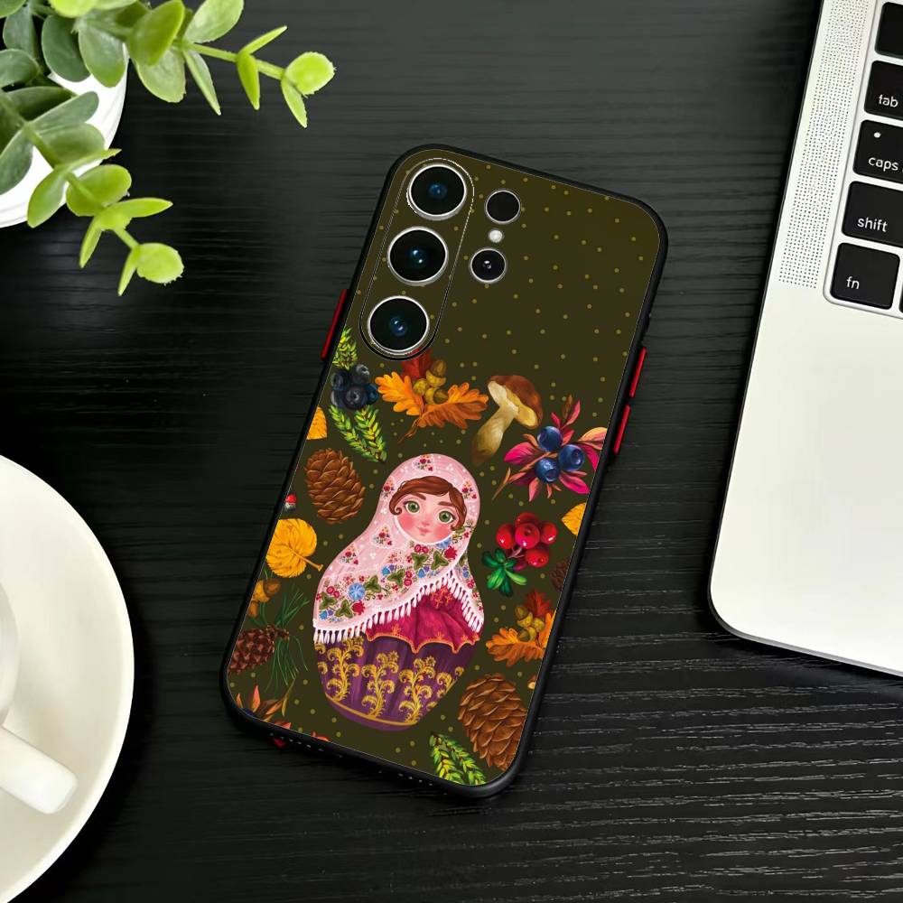 Russian Dolls Matryoshka Phone Case For Samsung S26,S25,S24,S23,S22,S30,S21,Ultra,Plus,FE 5G Black Soft Cover