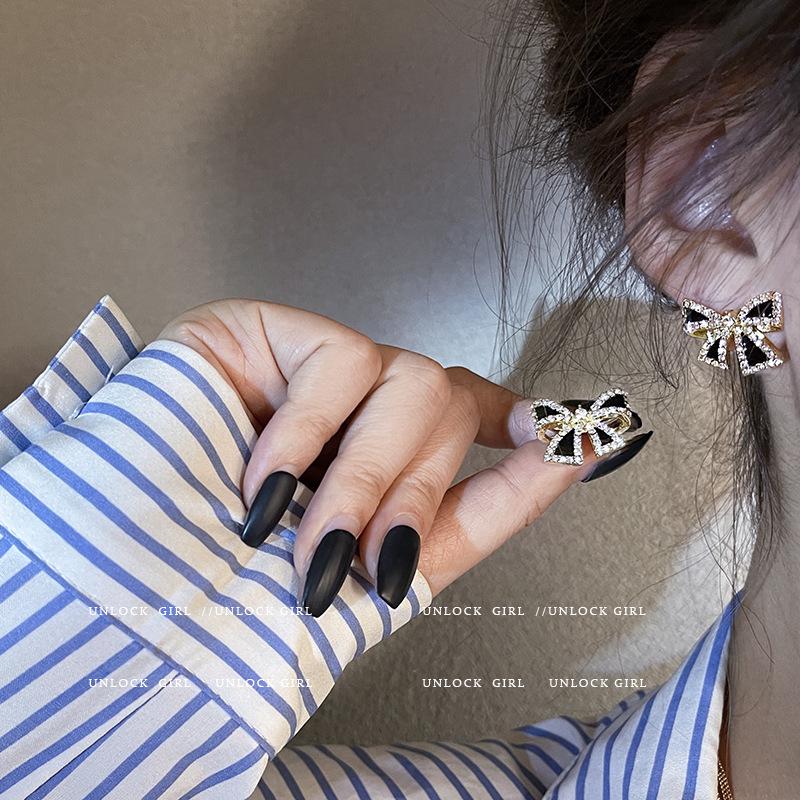 Длинные серьги-бантики из серебряных игл S925 с кошачьим глазом и жемчугом - Ретро и универсальный стиль для женщин