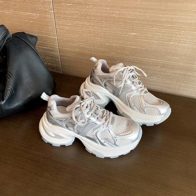 Женская обувь – Кроссовки