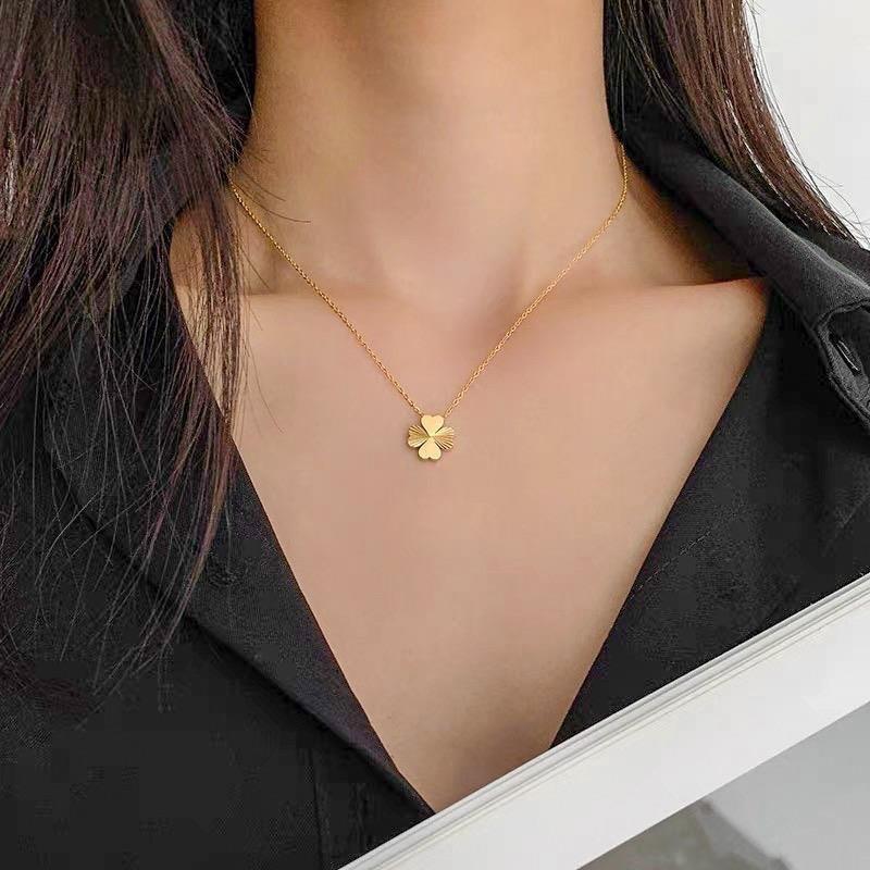 Новая титановая стальная невыцветающая цепочка на ключицу с четырьмя листочками клевера, модное ожерелье, модные универсальные простые украшения