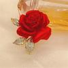Темперамент Красная роза Брошь Высококачественные аксессуары для костюмов Булавки Дизайн Броши