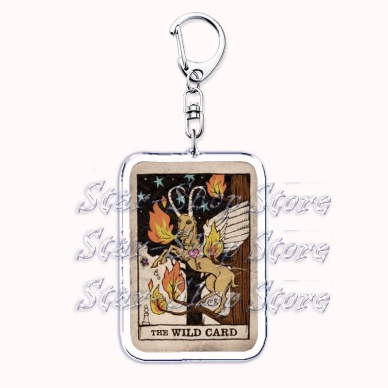 Popular Culture Halloween Tarot Card Keychains for Accessories Moon Luna Death Keyring Jewelry Fans Lovers Friends Reader Gifts