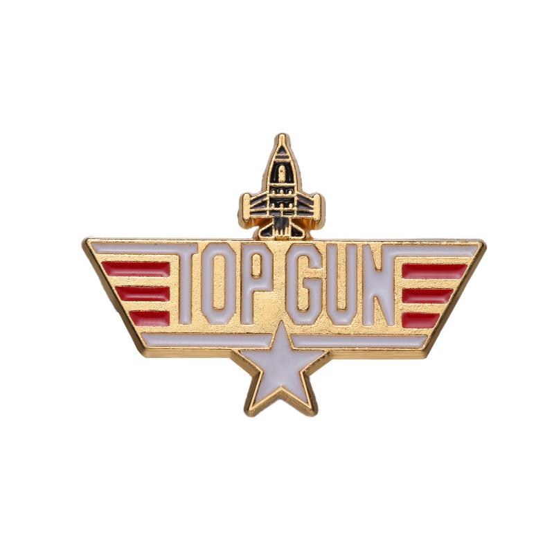 Pilot Space Shuttle Travelling Enamel Pin Denim Backpack Clothes Decoration Badges Jewelry