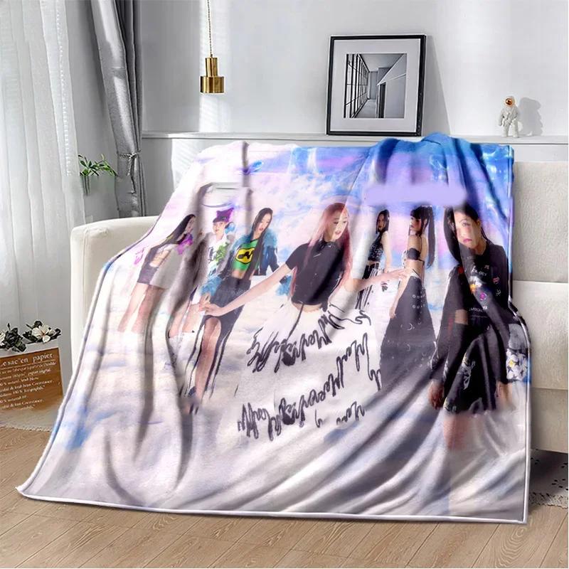Japanese HipHop Girl Group Xg Character Print Blanket Shooting Stars Warm Plush Cozy Throw Blanket for Beding Couch Fans Blanket