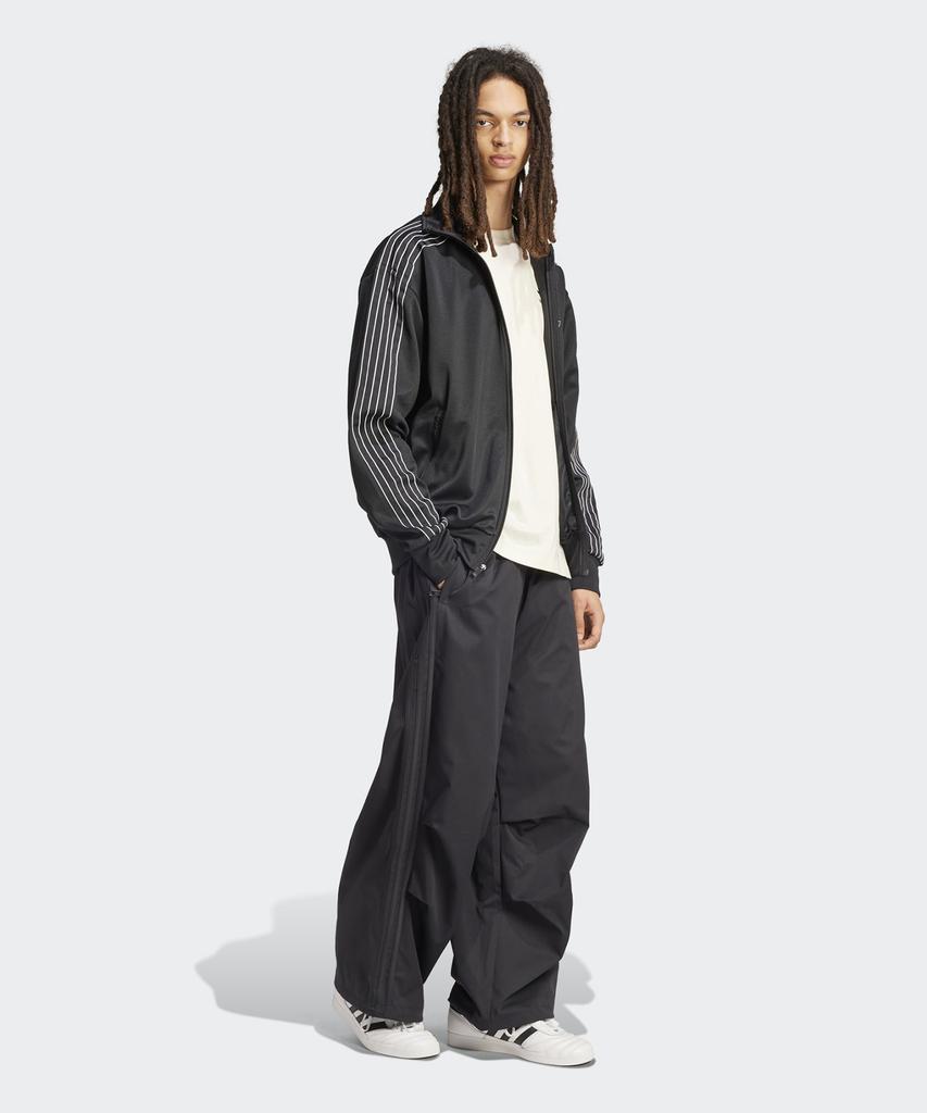 ADIDAS Parachute Pants - Black / Iy2075