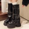 Женские высокие сапоги на платформе, кожаные туфли на плоской подошве, высокие сапоги до колена, женская тенденция 2025 года, зимние модные дизайнерские готические мотоциклетные сапоги Mujer
