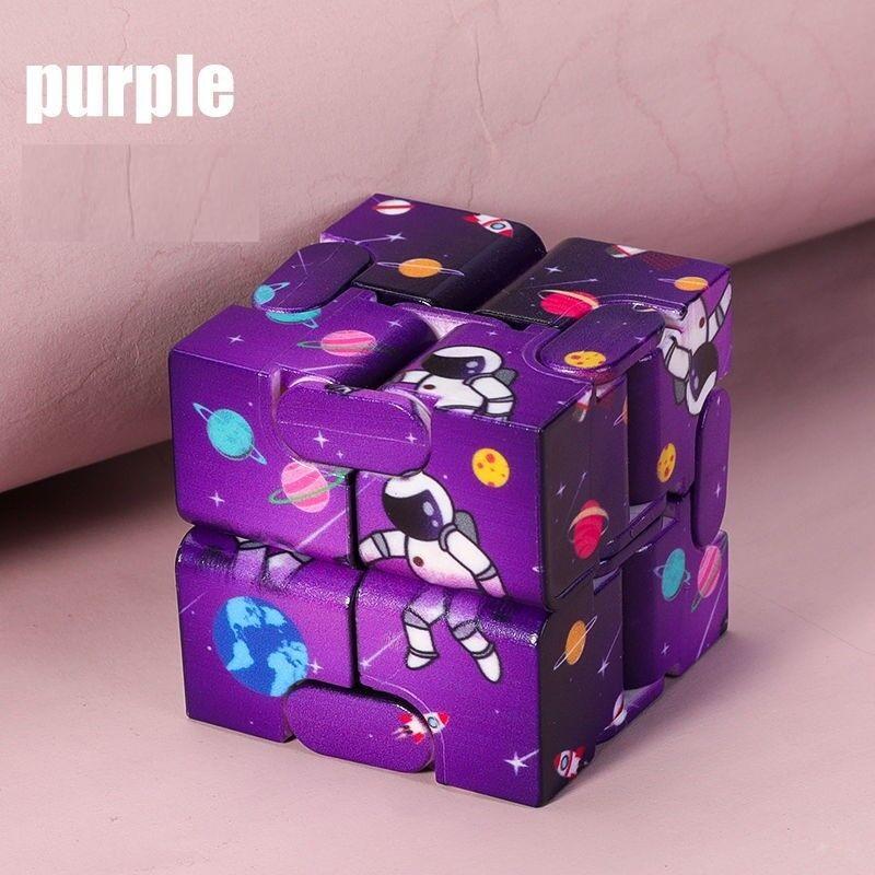 Infinite Flip Magic Cube Starry Sky Puzzle Toy Four Corner Maze Toy for Children and Adults, Stress Relieving and Relaxing
