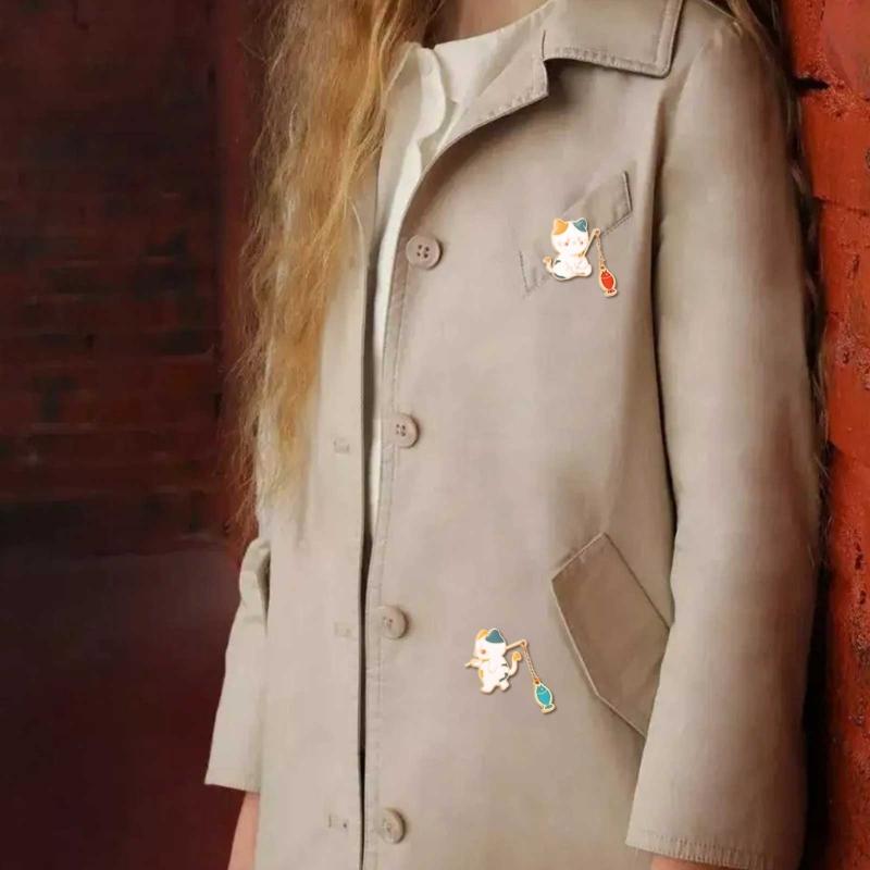 Cat Fishing Brooch Cute Cartoon Fishing Cat Brooch Cowboy Badges Pin Alloy Material for Bookbags Clothes Decorations