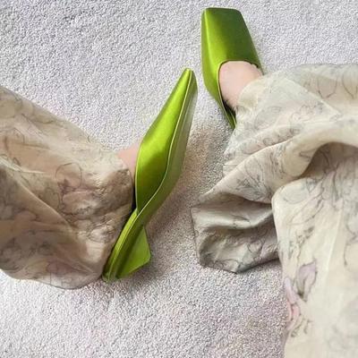 Модные новые босоножки с цветочным принтом, босоножки на толстом каблуке Camellia, женская летняя модная рубашка, пустые туфли на высоком каблуке с рыбьим носком, полутапочки