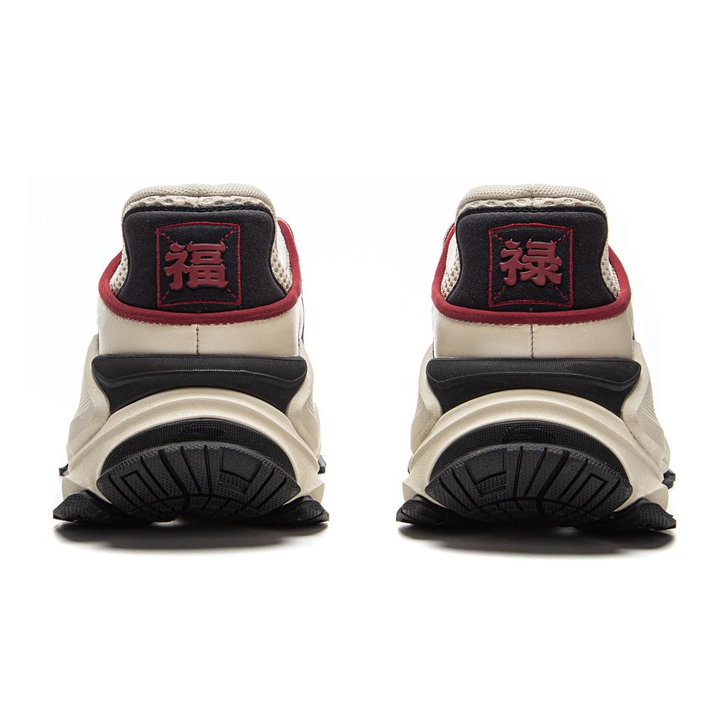 Li Ning Yue Ling Medm Soft Comfortable Trendy Sports Non-Slip Wear-Resistant Low-Top Casual Shoes Men Casual Shoes Beige Black AZGV071-6