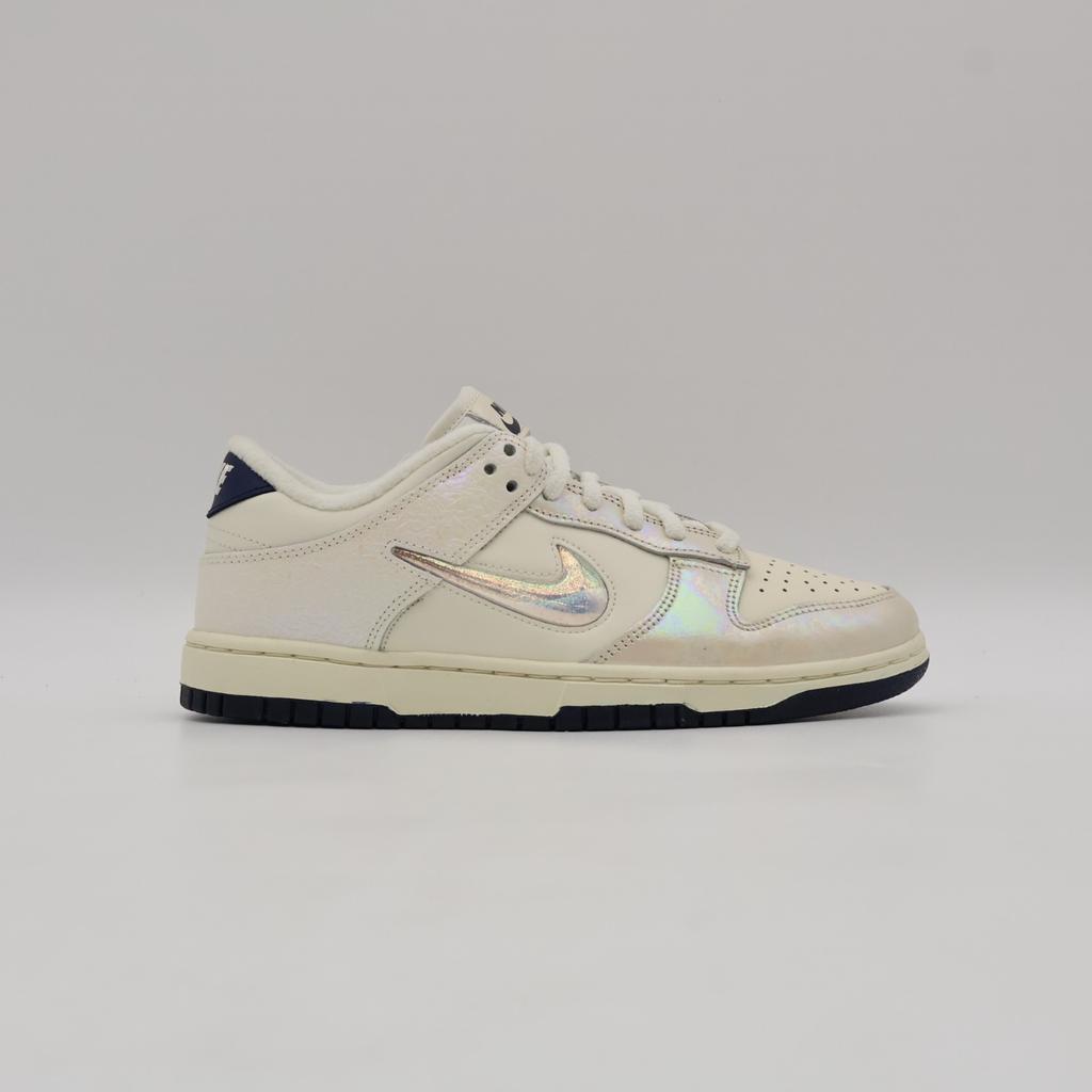 IM6571-027 Nike Dunk Low Мини Свуш Мягкий Жемчуг (Женский)