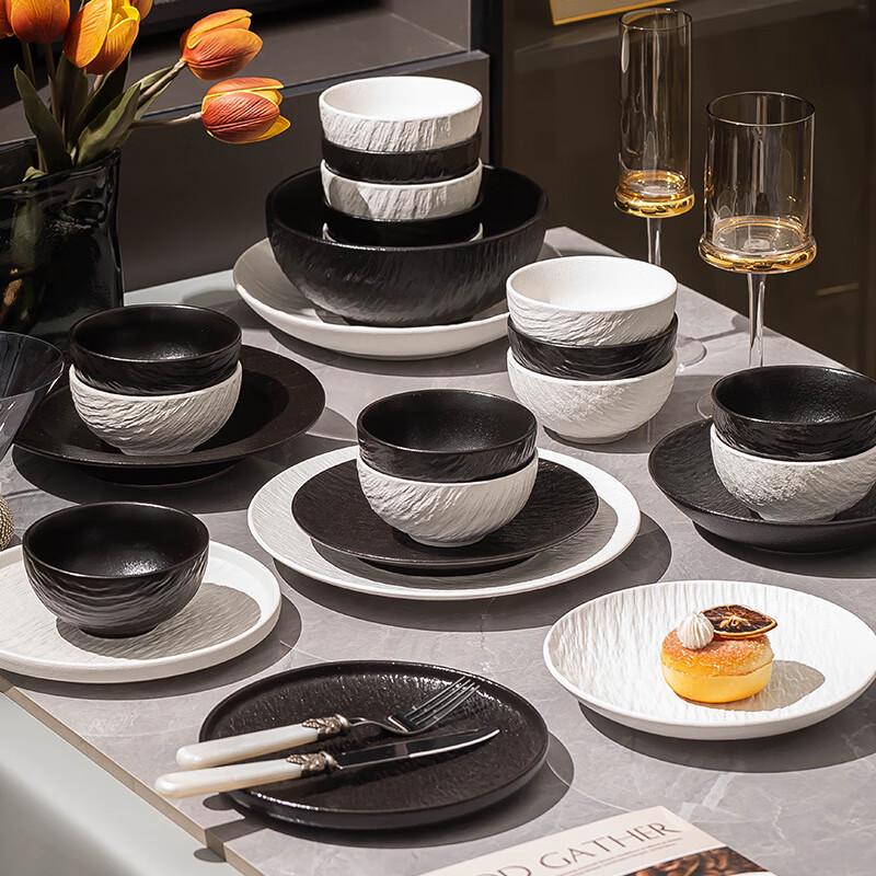 Modellanka Modern Ceramic 8-Piece Dinnerware Set