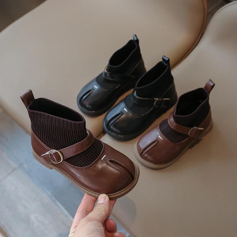 2024 New Girls Flat Heel Low with Foot Covering Non Slip Soft Bottom Winter Microfiber Leather Casual Boots boys shoes