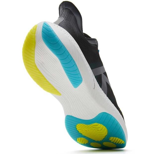 Kelme Thunderstorm беговые кроссовки