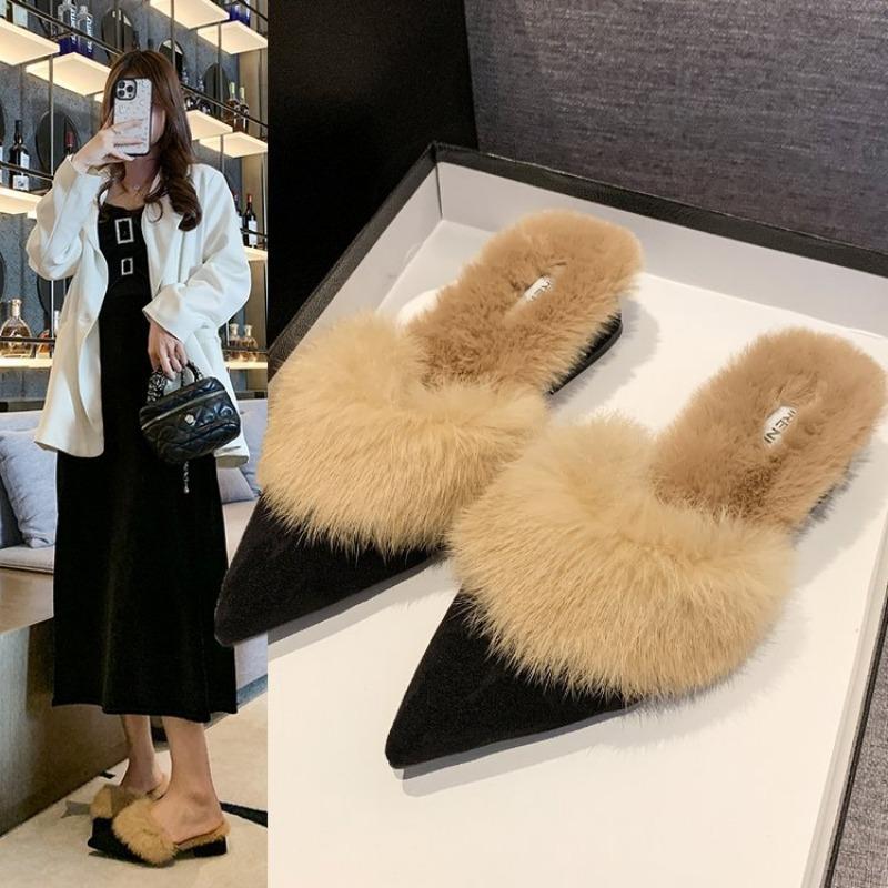 Fashion Fashion Fluffy Fur Slippers Women Wear Pointed Warm Mule Shoes 2025 Winter New Woman High-end Low Heel Plus Velvet Party Slides
