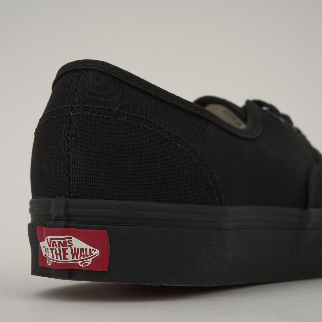 Vans Аутентичные черные кроссовки унисекс VN000EE3BKA