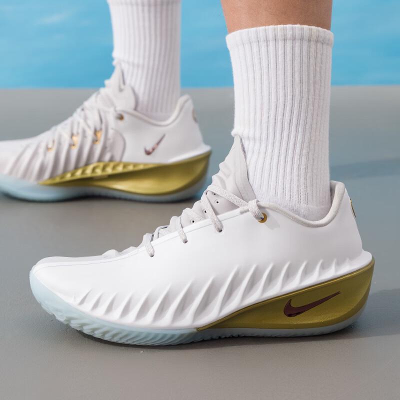 Nike ГТ. Мужские низкие баскетбольные кроссовки