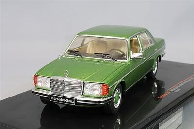 Ixo Масштаб 240D W123 1976 Металлический Зеленый 1/43 Mercedes-Benz