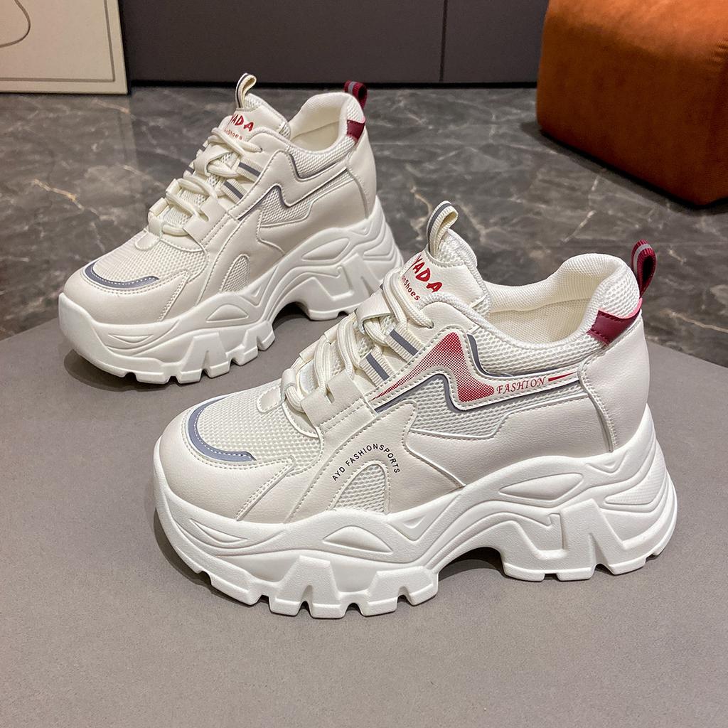 Массивные женские модные кроссовки с увеличением на 6 см Весна Осень Дышащая повседневная обувь Студенческая обувь Мягкая вулканизированная обувь