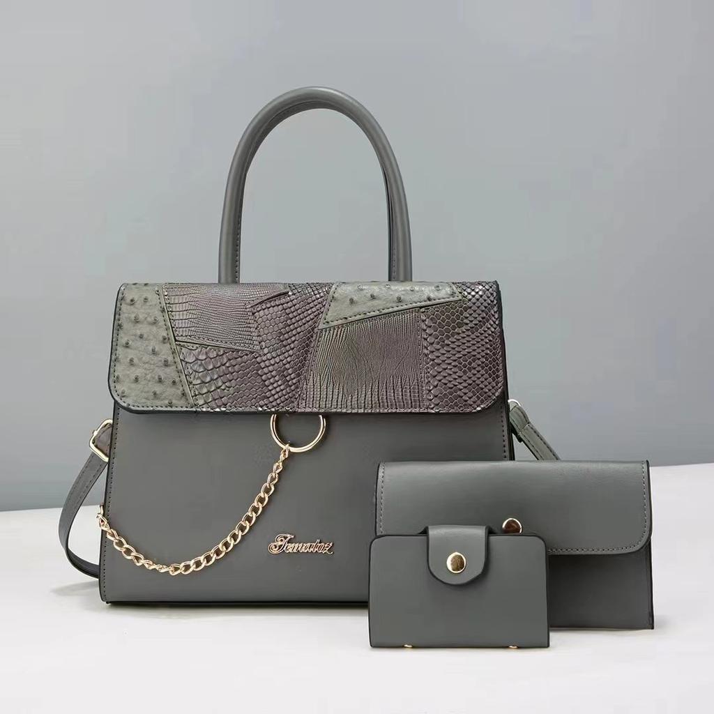 Соберите три высококачественные женские сумки. Универсальные вместительные модные сумки с цепочками для аксессуаров.