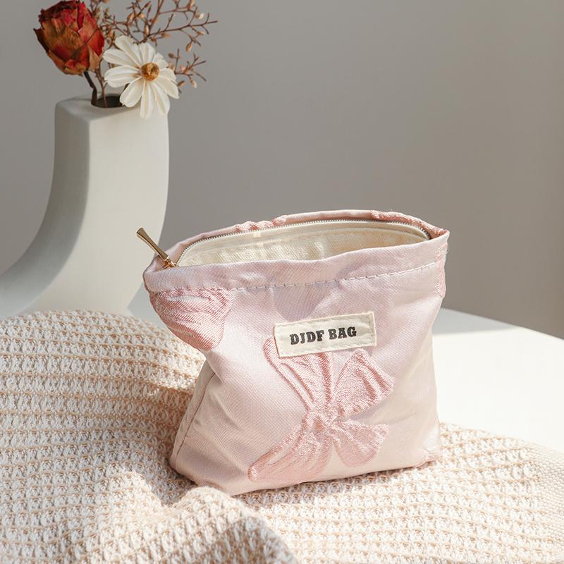 Women's Makeup Bag Small Pink Bow Makeup Lipstick Headphones Storage Bag Portable Coin Purse Commuter Card Holder Ins Style