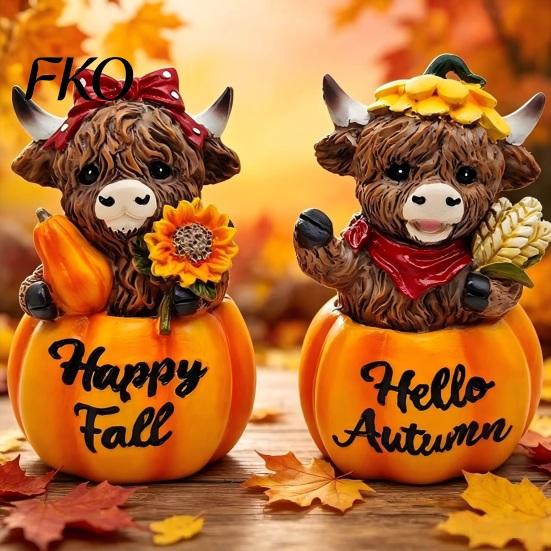 Autumn Theme Room Accessories Highland Cow Pumpkin Ornament, Resin Desktop Figurine Decorations, Creative Soft Aesthetic Ornament Table Centerpiece