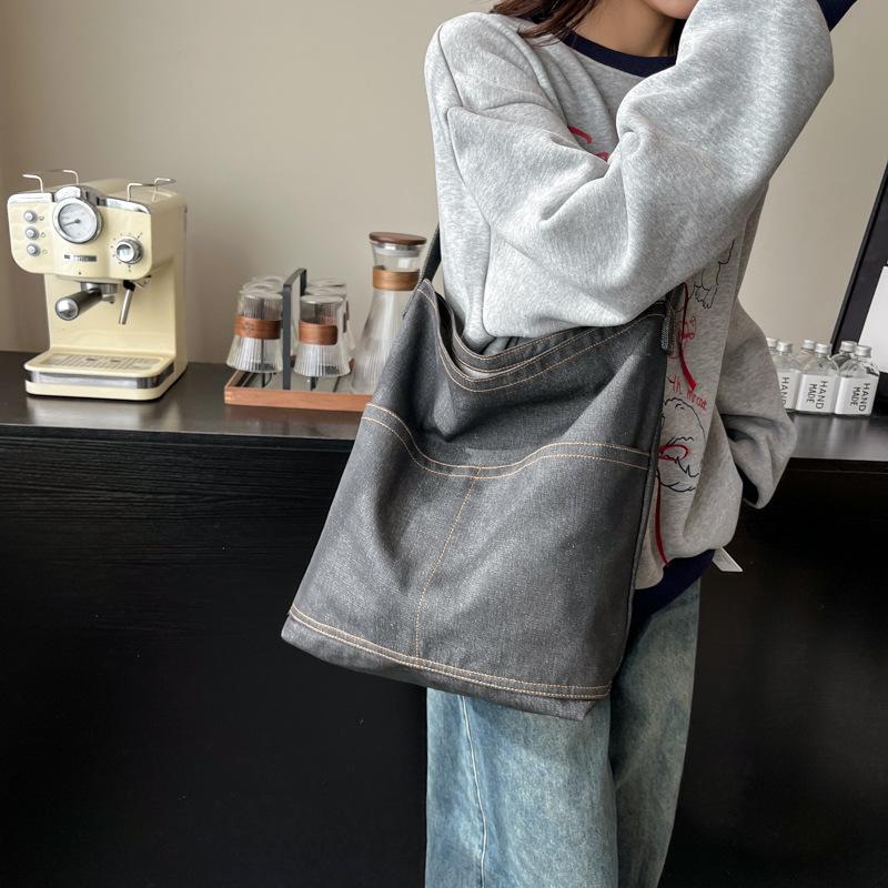 Джинсовая сумка большой вместимости простая на плечо сумка-мессенджер школьница ленивая 2025 хозяйственная сумка сумка-тоут