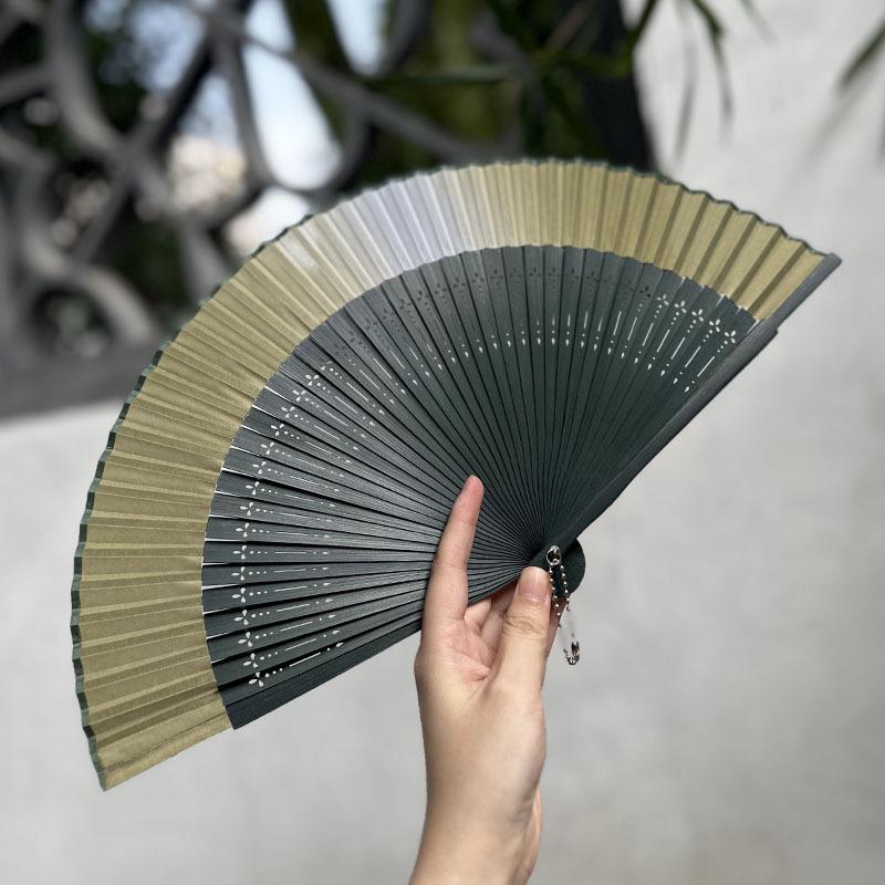 Складной веер из зеленого бамбука в древнекитайском стиле для ханьфу/чонсам, идеально подходит для танцев и летнего использования