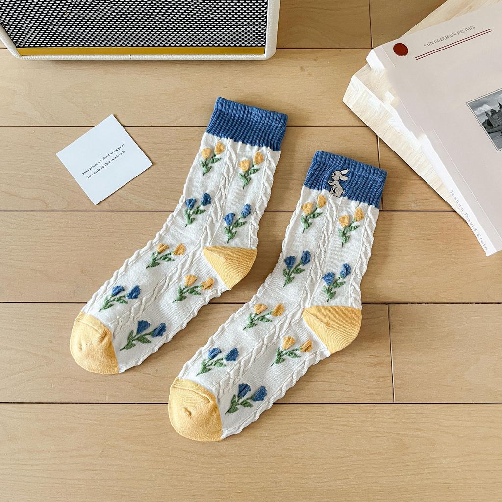 New Harajuku Retro Women Socks Japanese Fashion Vintage Long Socks Korean Style Floral Embroidery Kawaii Cute Ruffle Socks