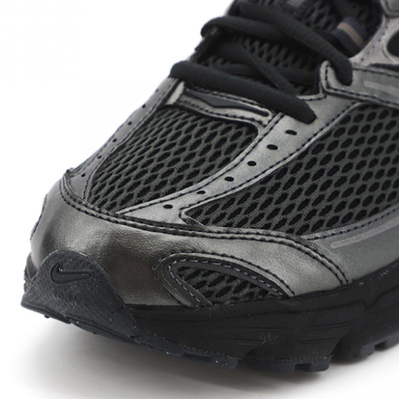 Nike Air Max Moto 2k