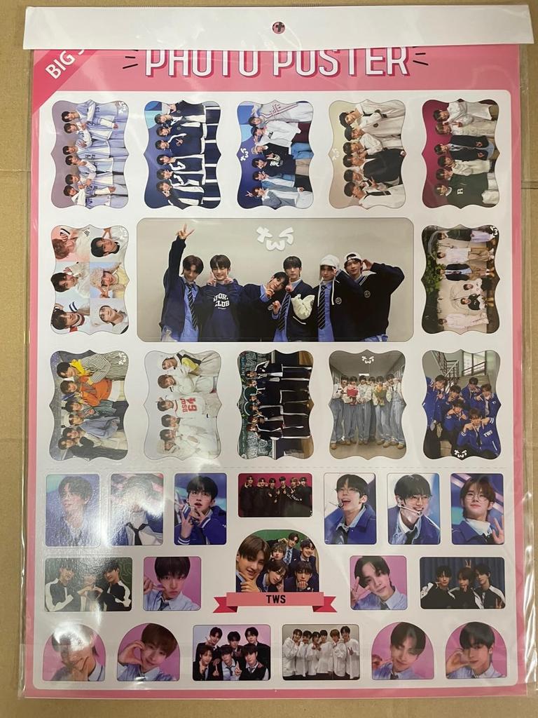 TWS Tuas Goods 12 Posters 1 Sticker Set + (TWS)