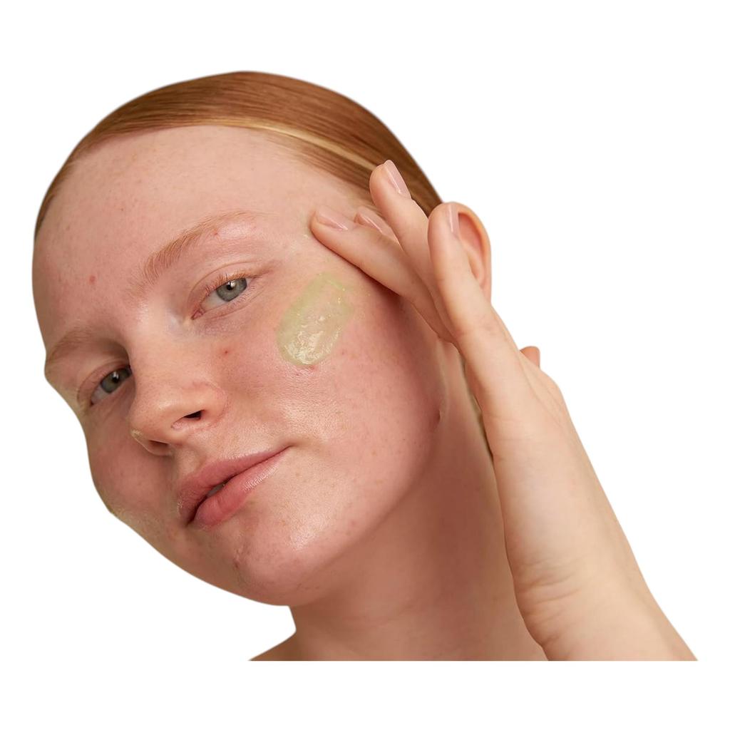 The Body Shop Tea Tree Daily Scrub 125ml For Smooth Shine-Free Skin, Gentle Pore Exfoliating Face Cleanser