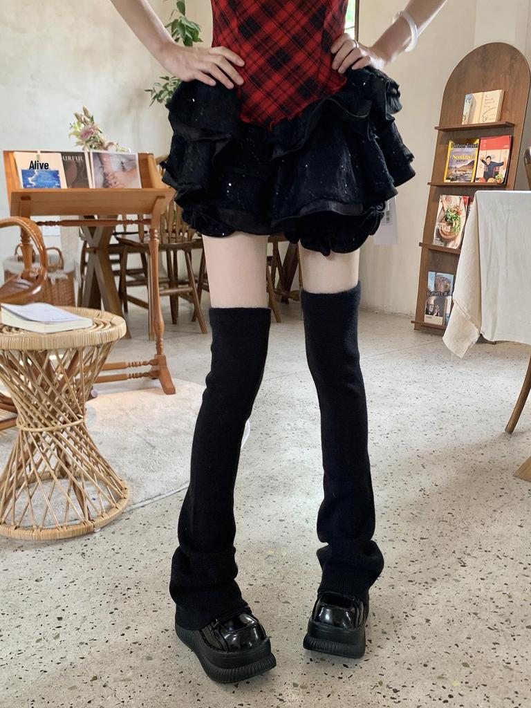 Versatile Grey Extra Long Over-the-Knee Women's Thigh-High Leg Warmers for Autumn and Winter