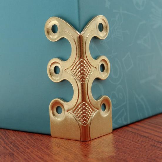 12 шт. Защитные уголки для плинтусов, универсальные, простая установка, многоцелевые, для мебели, стола, угловые защитные приспособления, аксессуары