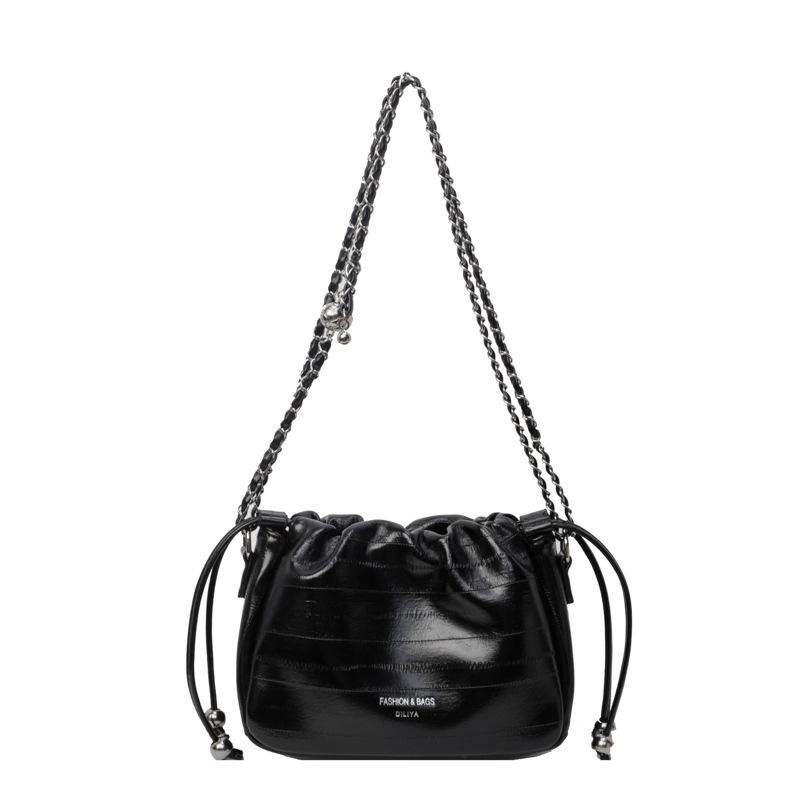 Модная женская сумка в иностранном стиле 2024 года, новая модная летняя сумка для отдыха, популярная сумка-мессенджер на одно плечо с цепочкой, сумка-ведро