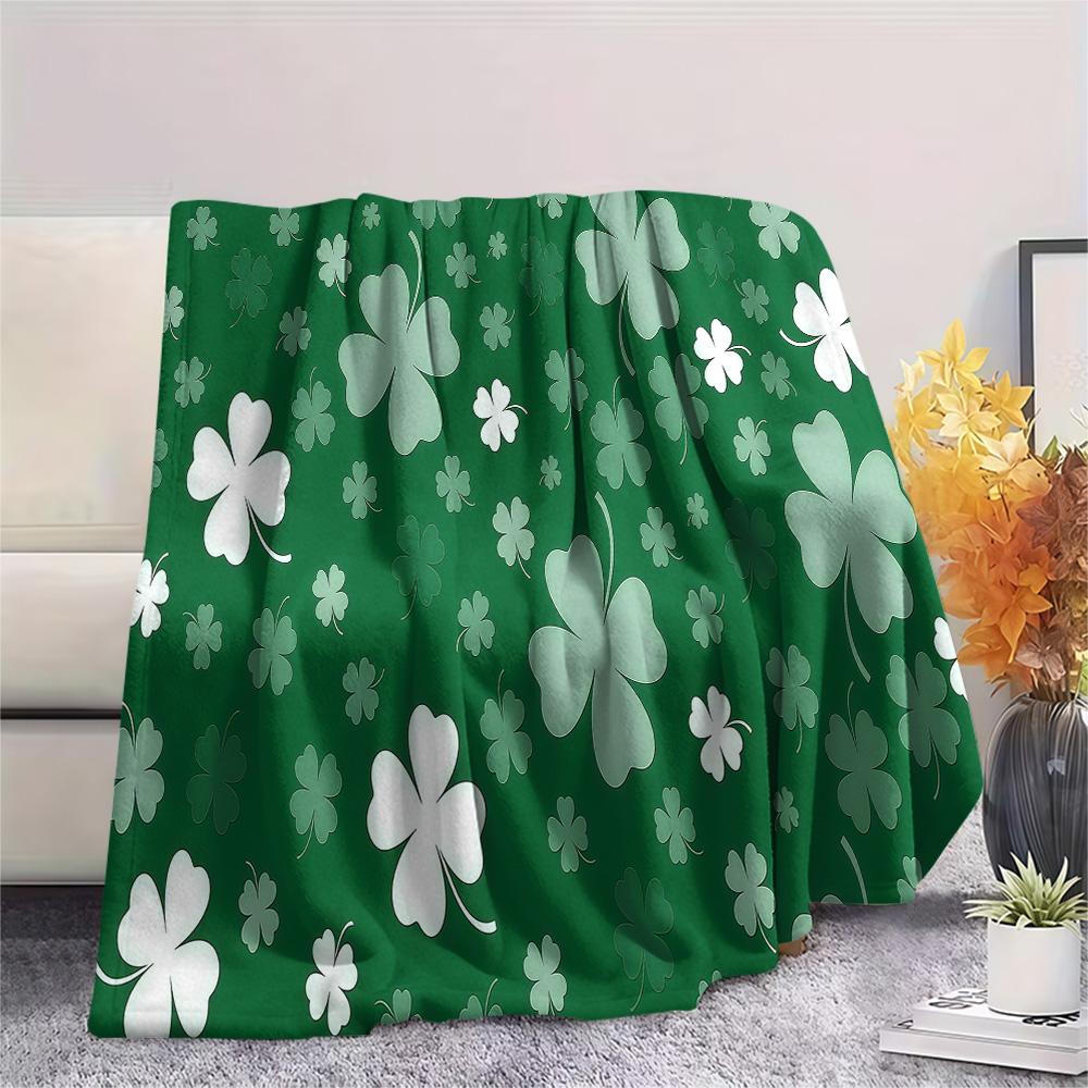 1PC Lucky Leaf Print FlAannel Blanket, High quality Comfortable for All Seasons, Home Decor, Warmth and Comfort