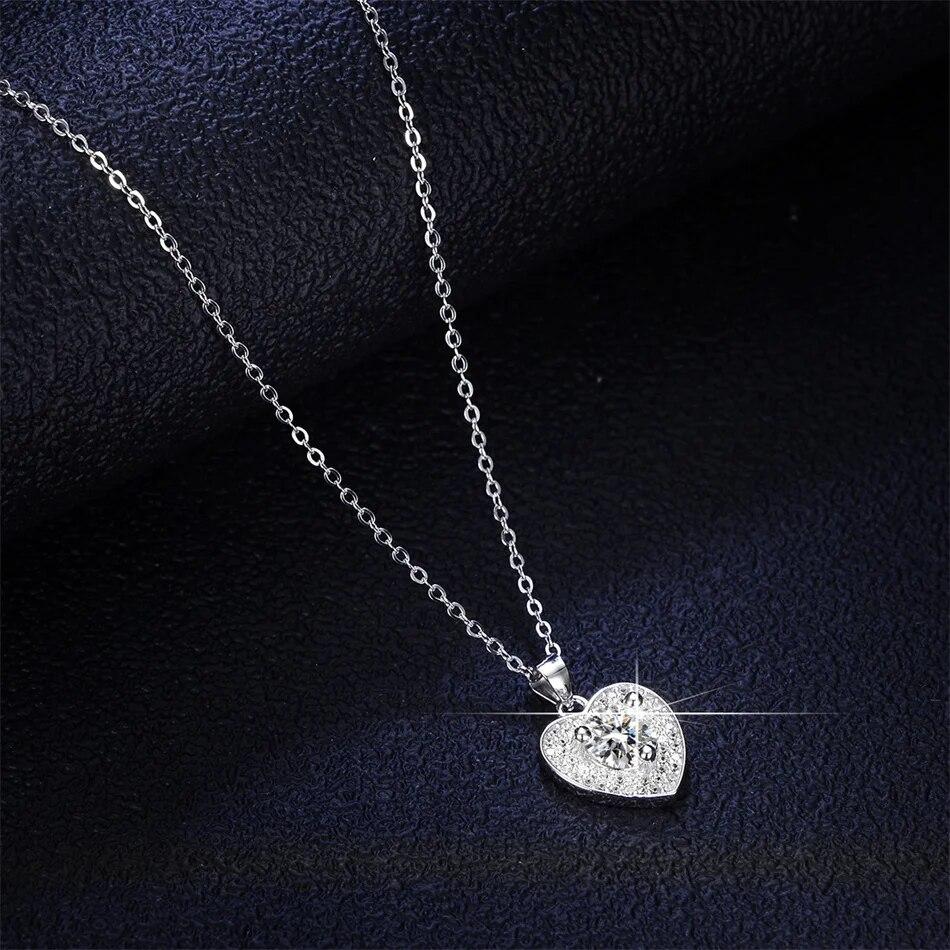 Heart Shape 1ct Moissanite S925 Sterling Silver Sparkling Charming Personalized Pendant Necklace Women's Brand Jewelry