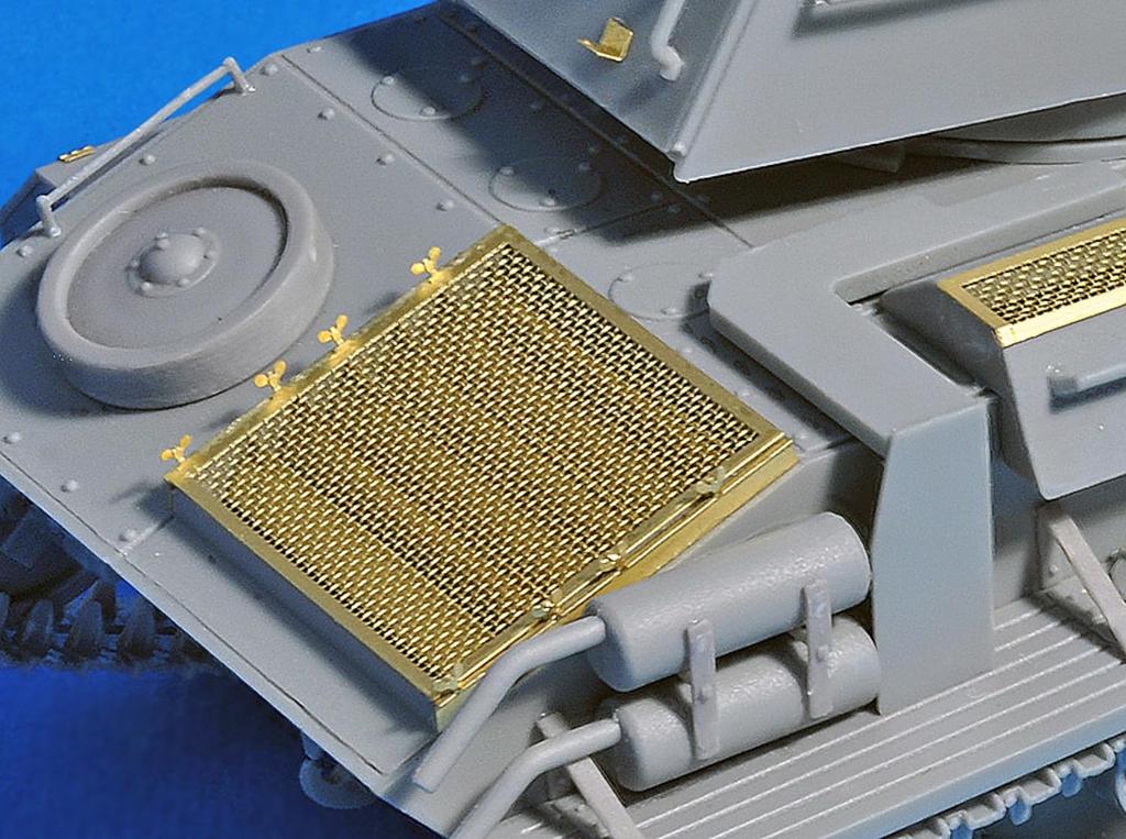 MiniArt Советский легкий танк 5 членов экипажа пластиковая модель MA35243 1/35 Т-80 и члены экипажа/подвижная гусеничная лента