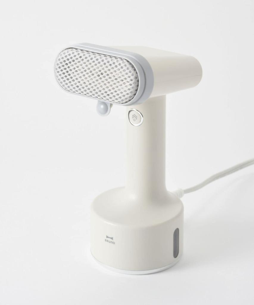 BRUNO Пар Удаляет складки на одежде Непрерывный запуск примерно через 25 минут Удобная укладка Новая одежда Дождливая пыльца Мятно-зеленый утюг, компактный,