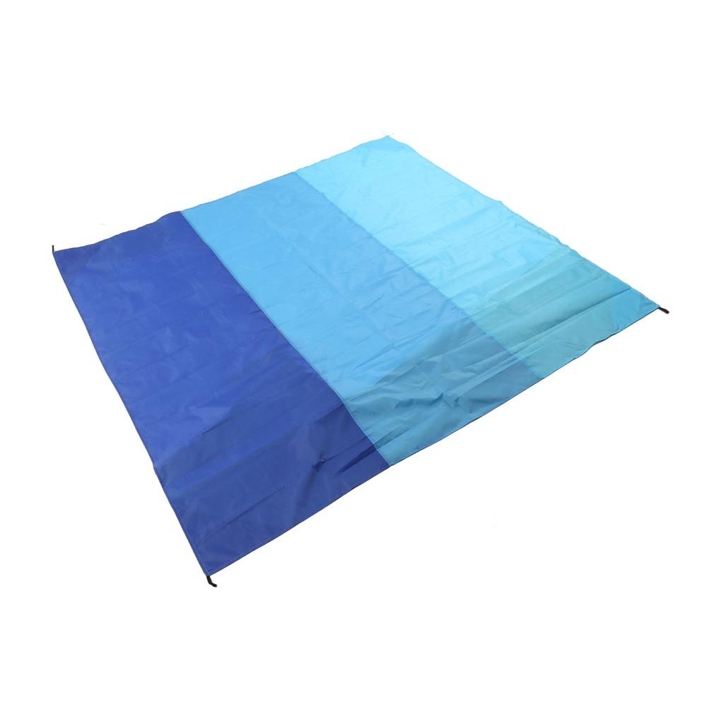Polyester Fabric Picnic Mat Sandproof Waterproof Outdoor Mat Quick Dry Beach Blanket Beach Trips