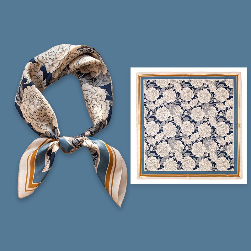 Literary Small Floral Summer 100% Mulberry Silk Shawl Age-reducing Fashion Neck Protection Professional Scarf