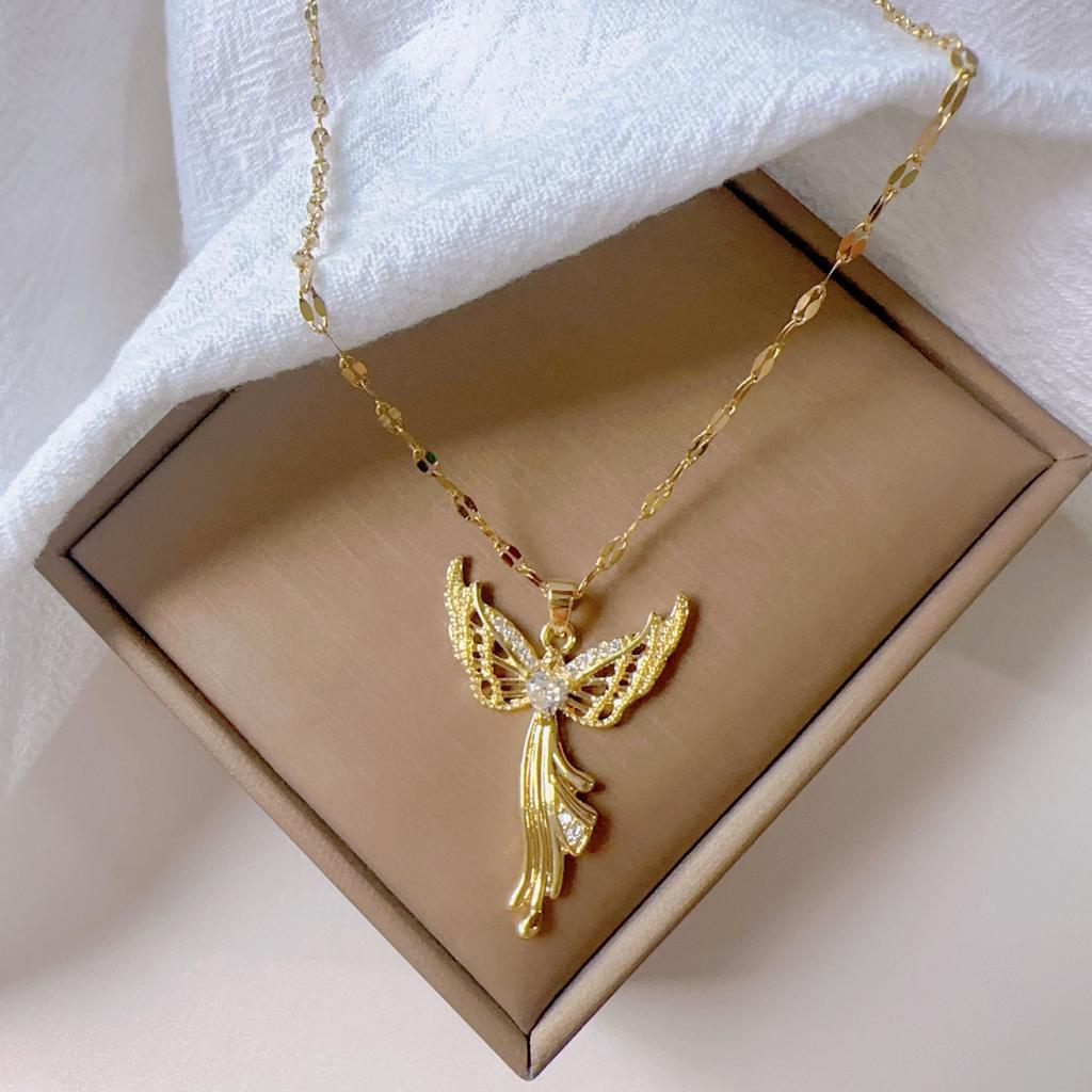 Angel Wing Pendant Necklace, European Style Fashion Titanium Steel Chain