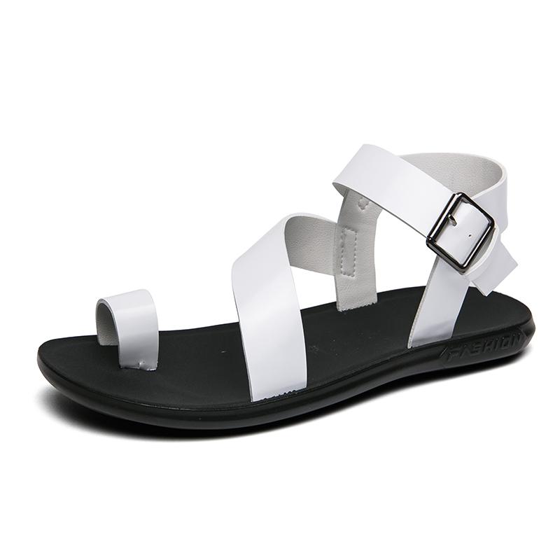 Fashion High Quality Men Casual Leather Sandals Vintage Toe Ring Leather Flats Designer Shoes Comfy Travel Beach Slippers 2025New Summer