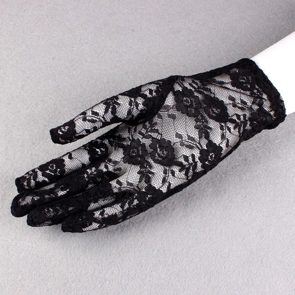 Elegant Short Sunscreen Gloves Thin Hollow-Out Mittens Fashion Party Gloves For Women Female