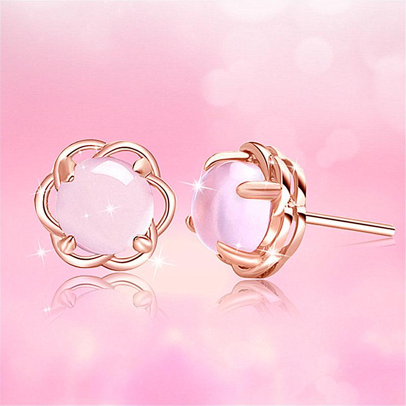 Natural Powder Earrings Women 'S Temperament Korean Silver Simple Hibiscus Stone Round Earrings