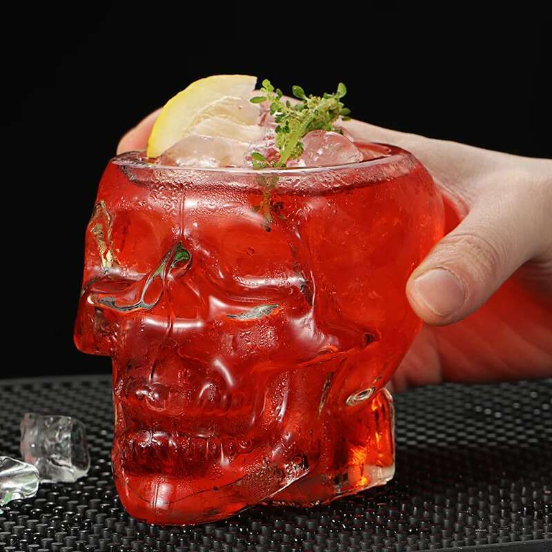3 Pcs Skull Head Cocktail Glasses Personalized Bar Glassware Mixed Wine Drink Glass Creative Smoothie Fruit Juice Cup Coffee Mug
