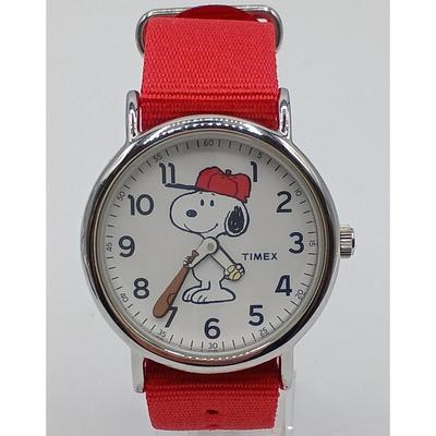 Подержанные кварцевые часы TIMEX Snoopy collaboration
