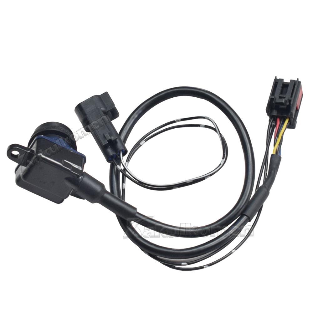 56054157AA 4672639AA Rear View Reverse Backup Parking Camera for Chrysler Town & Country 3.6L V6 2011 2012 2013 2014 2015 2016