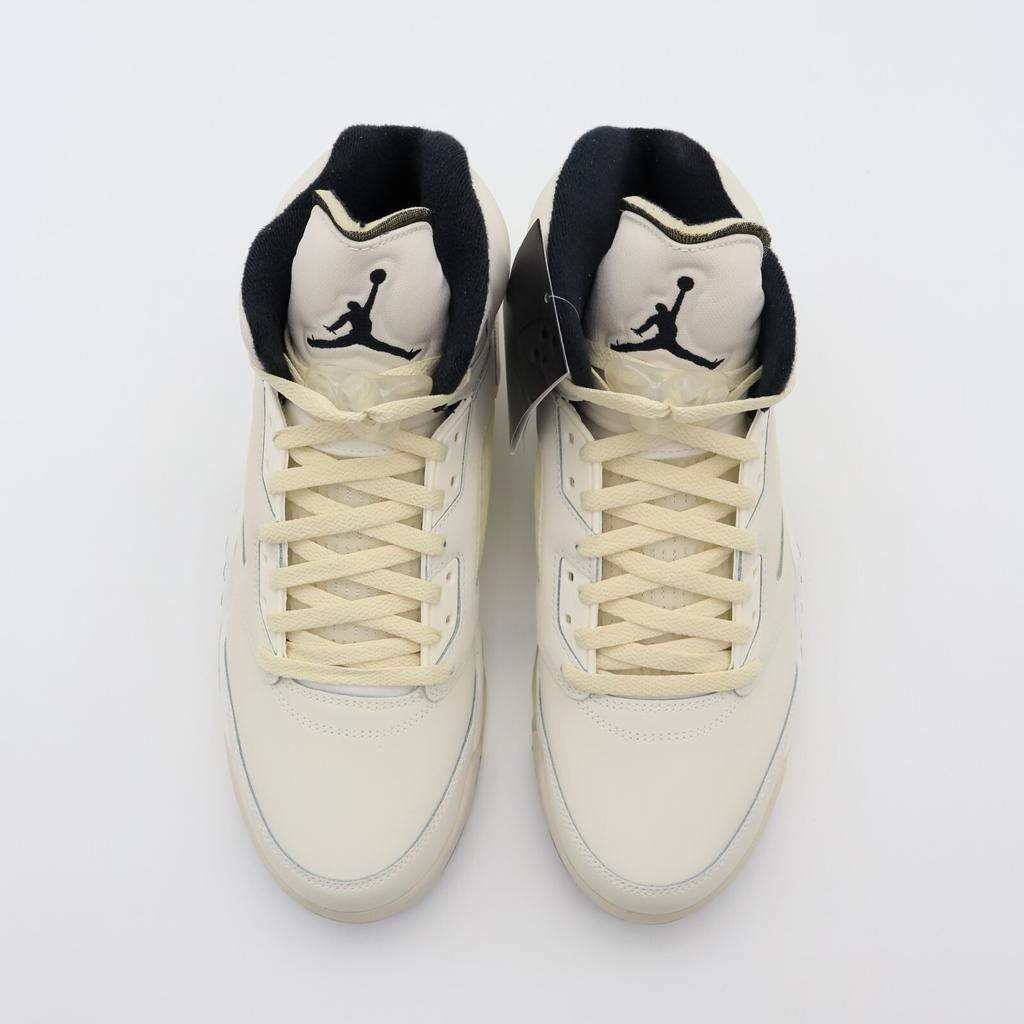 FN7405-100 Nike Air Jordan 5 Retro Sail Black Light Orewood Brown Milk (Мужской)